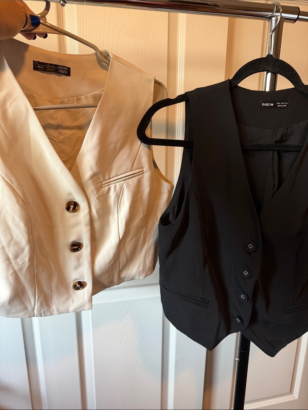 SHEIN Black and Cream Tailored Sleeveless Vests